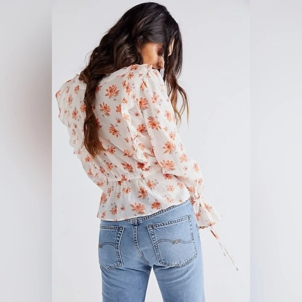 FREE PEOPLE Amanda Ruffle Top Blouse Ivory Orange Floral Women's Size M